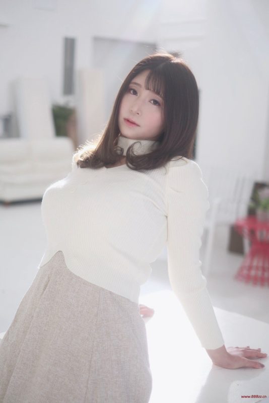 东实果 (東実果,Azuma Mika)-米库吧