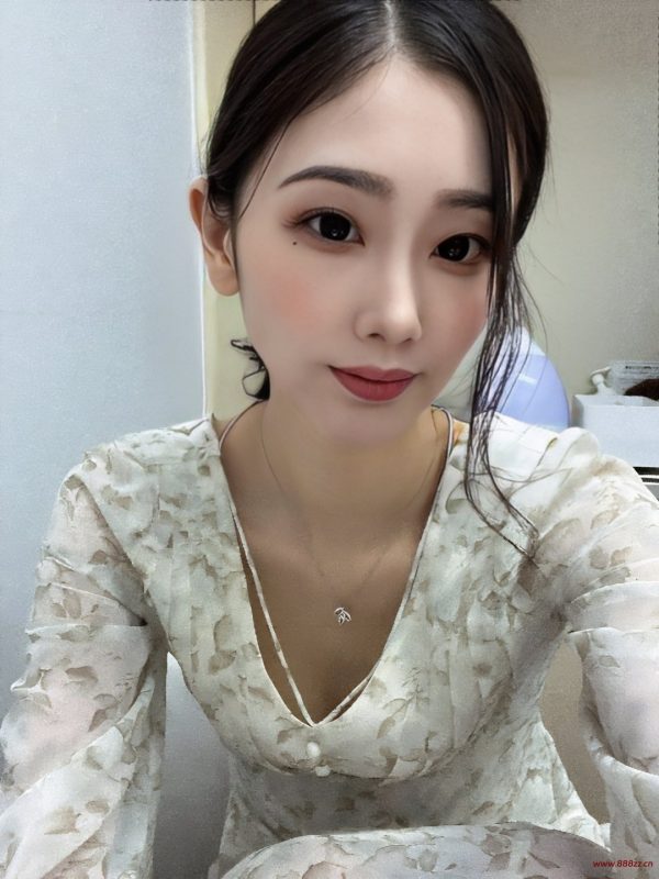 小松杏 (Komatsu An)-米库吧