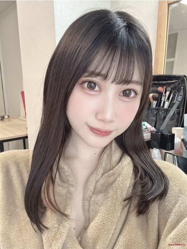 夏空里香 (夏空りか,Natsuzora Rika)-米库吧